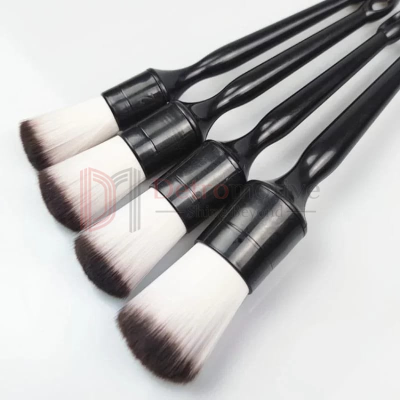Premium Brush Set — 4 pcs, White/Black, Soft