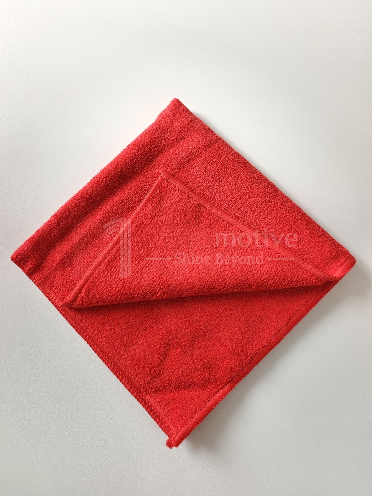 Microfiber Cloth — Red, 40×40cm, 350 GSM, Overlock Edge
